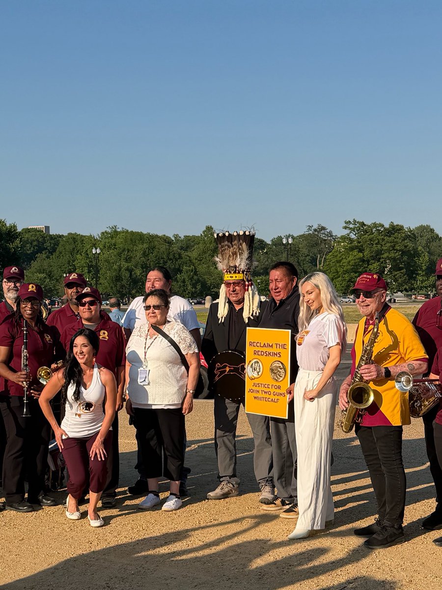 KingfromDC's tweet photo. @JasonKelce thank you sir for referring to us PROPERLY!!! #wewillnevergiveup #HTTR4LIFE #HTTR #changeitback https://t.co/IRM0EO8xZe