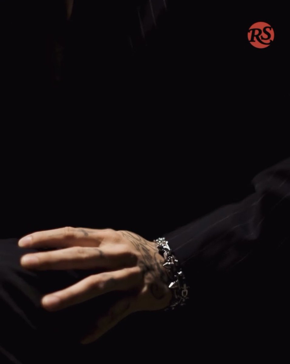 miso_understood's tweet photo. The prettiest hands in the whole entire world https://t.co/dfTH8h6sZ9