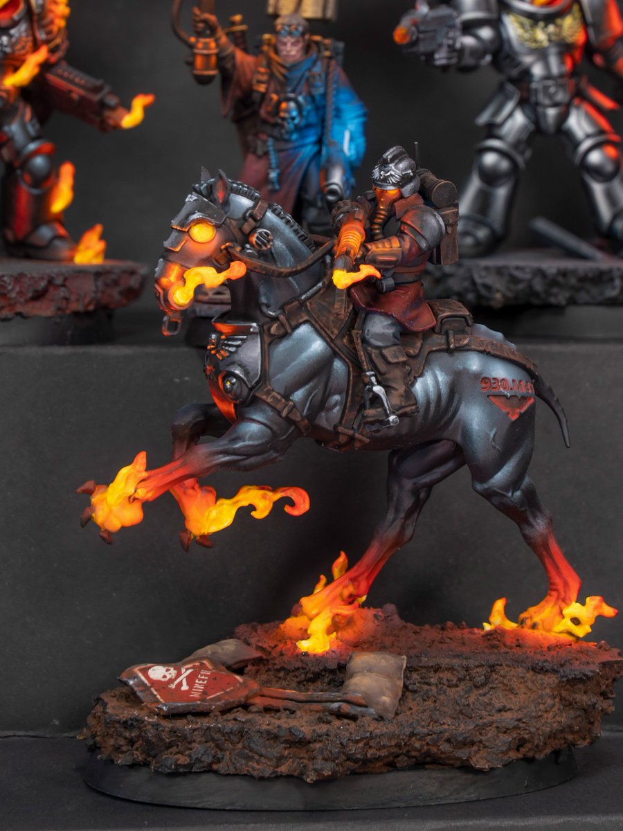 theminiaturista's tweet photo. The Legion, the fire cult, the flaming wraith... They got many names. Here my small kitbash collection till the new models arrive! You have the painting guide for all of them here in the link

https://t.co/soH7IVibw9

#warhammer40k #warhammer #gamesworkshop https://t.co/NqhXEC1MqQ
