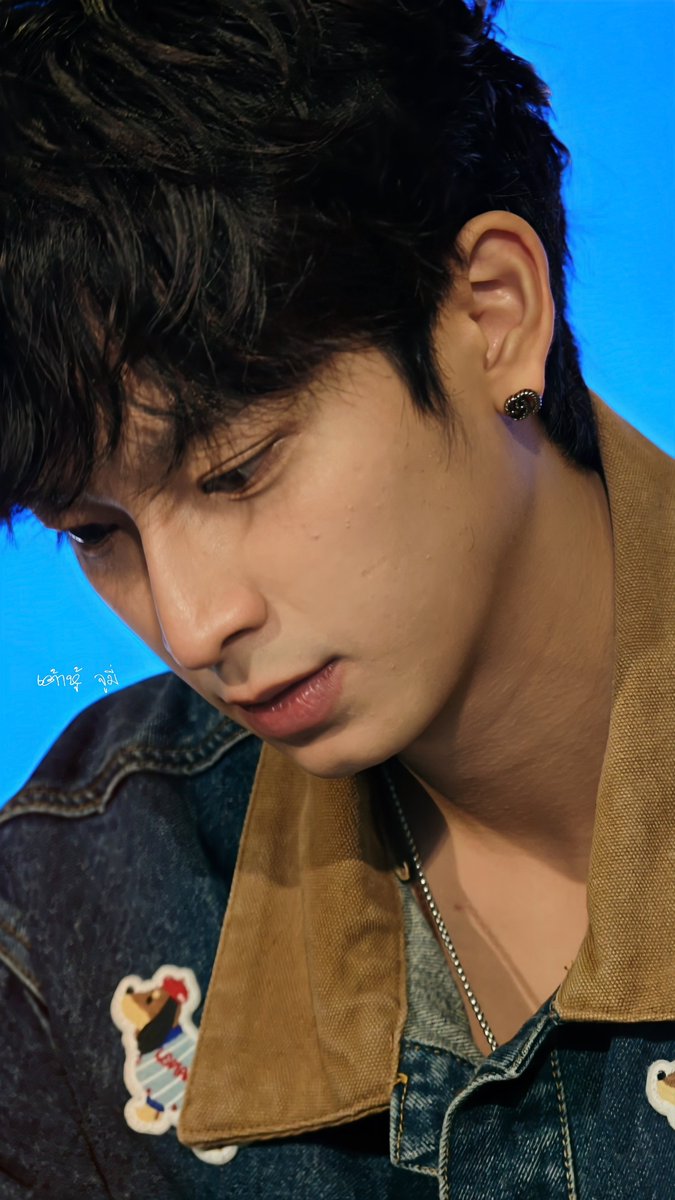 JuJunnior96's tweet photo. หน้าเล็กแค่นิ 🤏🏻
#chimon https://t.co/2xGddgfyXl