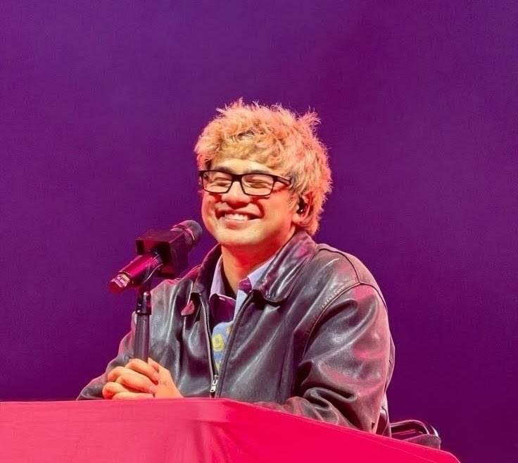 umstable's tweet photo. missing him rn https://t.co/GaBaekwMbn