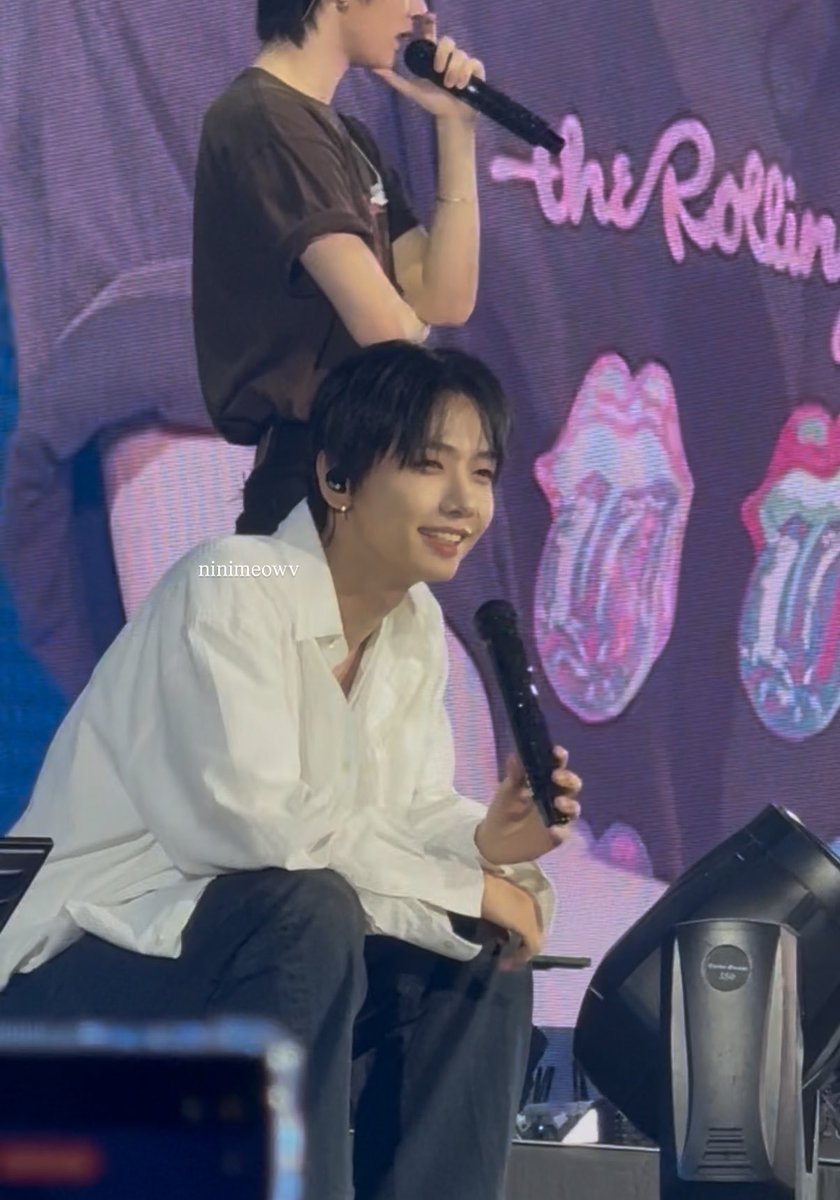 ninimeowv's tweet photo. 웃는게ㄴㅁㄴㅁ예뻐매일웃는일만가득하길 https://t.co/4SIe9dMZDx