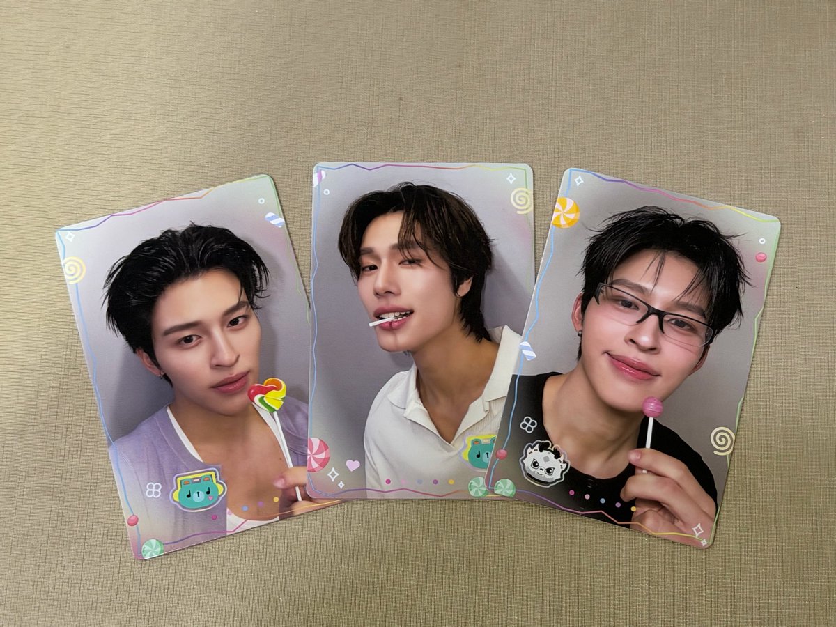 NamKhaengpp's tweet photo. จะแจก 1 เซต ดีมั้ยน้าาา 👀💗🧐 https://t.co/bRIuo6fuki