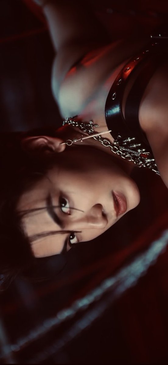 pp7lc's tweet photo. 𝘋𝘢𝘮𝘯, 𝘩𝘦’𝘴 𝘪𝘯𝘤𝘳𝘦𝘥𝘪𝘣𝘭𝘺 𝘩𝘰𝘵 🫦❤️‍🔥 https://t.co/1Tjamxfvog