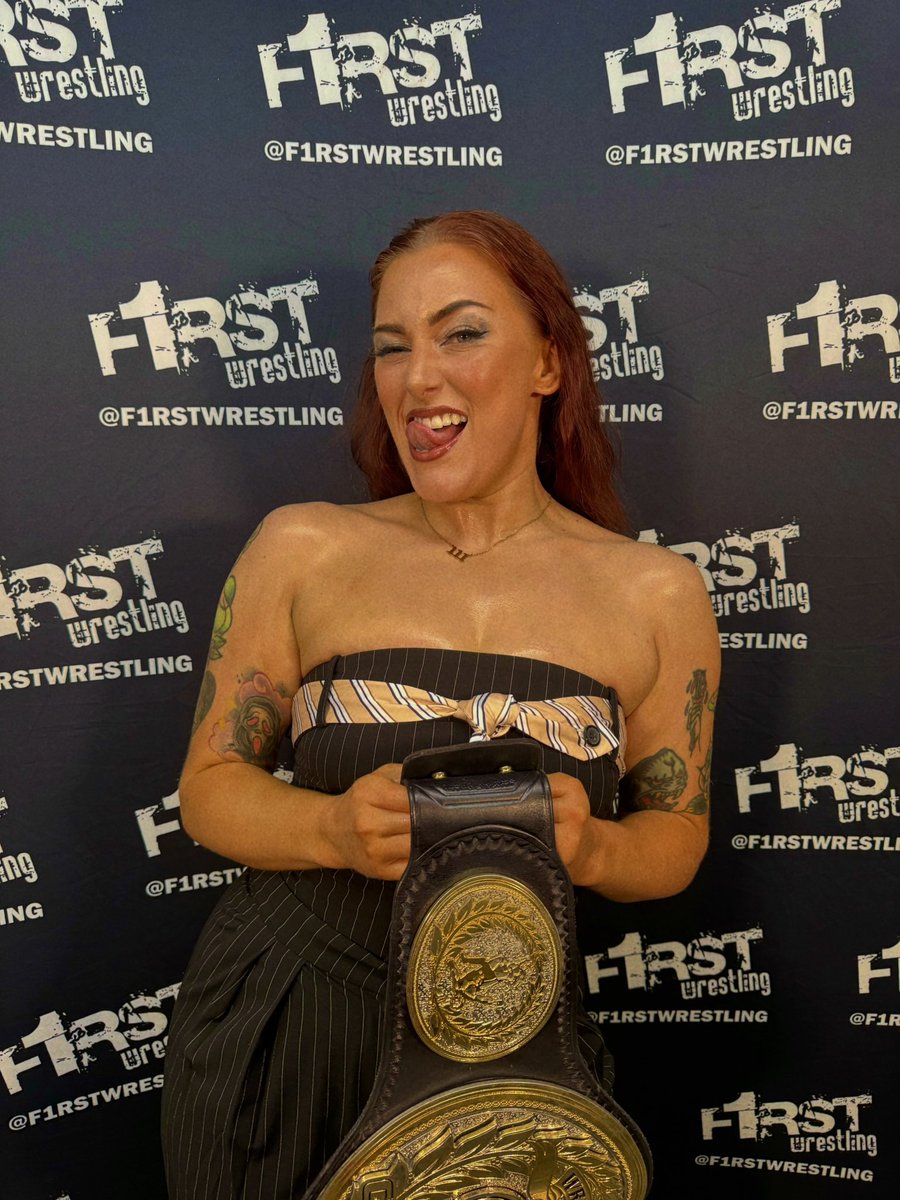AllieKATCH's tweet photo. The Grand Champion yall deserve (bc yall deserve the best) https://t.co/QrSuUeRmqF