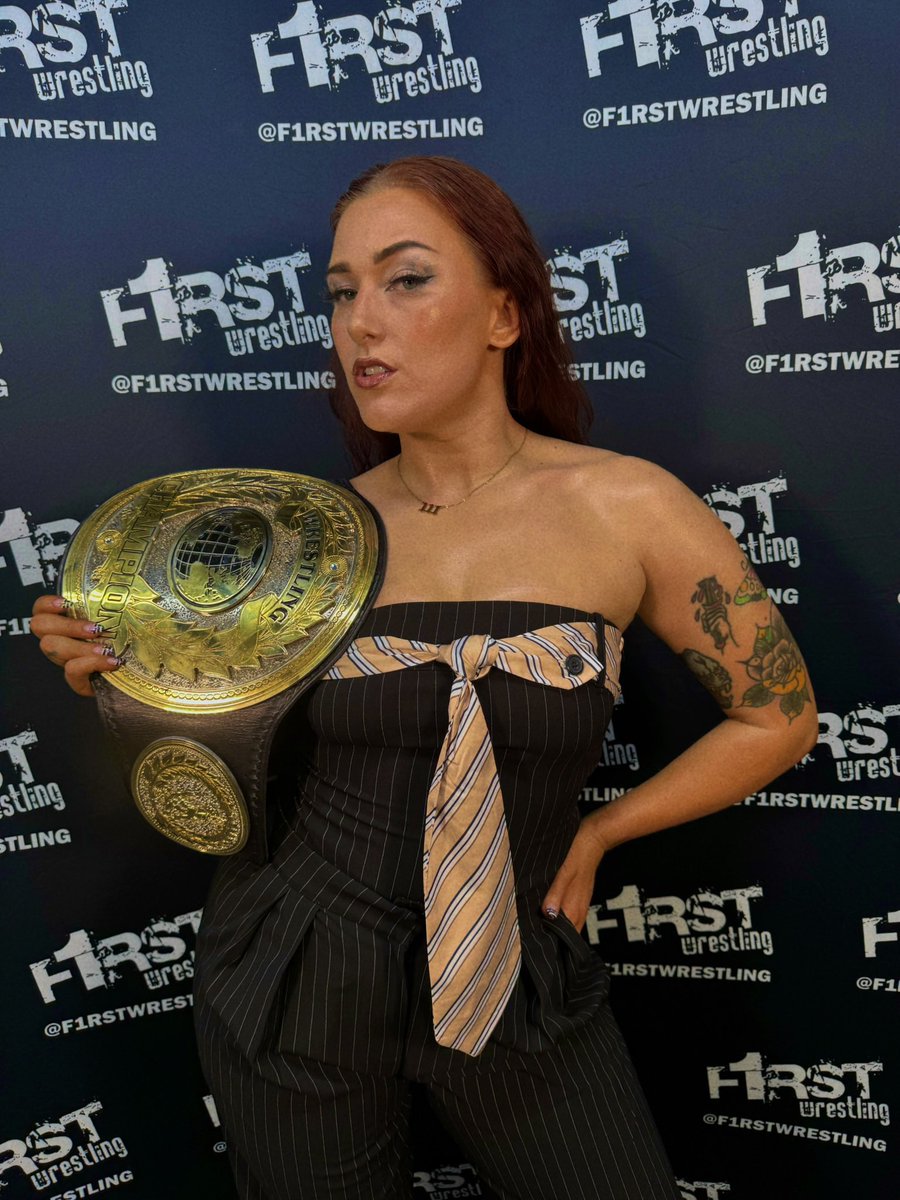 AllieKATCH's tweet photo. The Grand Champion yall deserve (bc yall deserve the best) https://t.co/QrSuUeRmqF