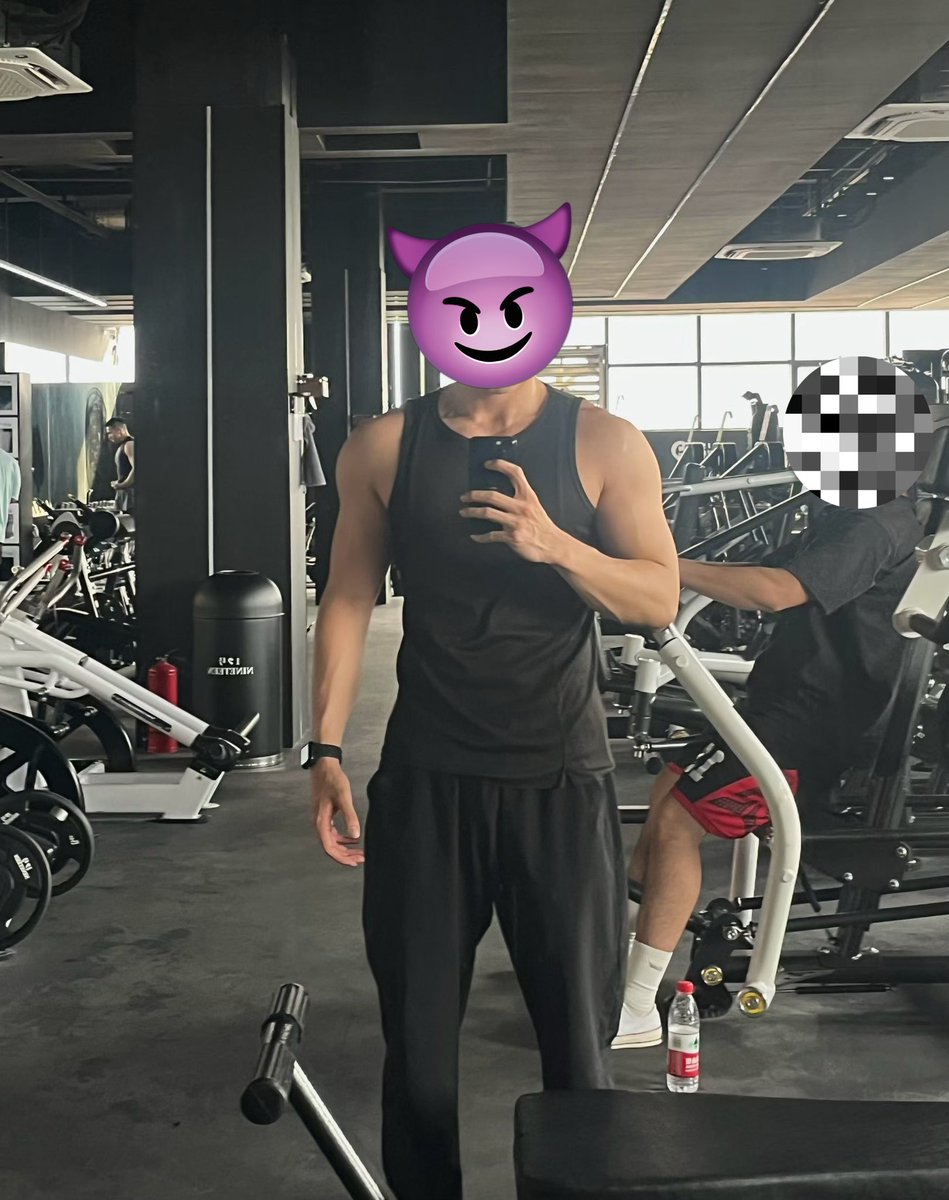 FXTouGao's tweet photo. 我操你老婆，会不会把她操成一直发抖翻白眼的母狗啊，那你这个废物绿帽软吊🐶要好好帮主人推屁股哦
#nrt #绿色频道 #绿m #绿奴 #绿帽 #绿主 #夫妻 #上贡 #大鸡巴 #废物 https://t.co/PTE705toWx