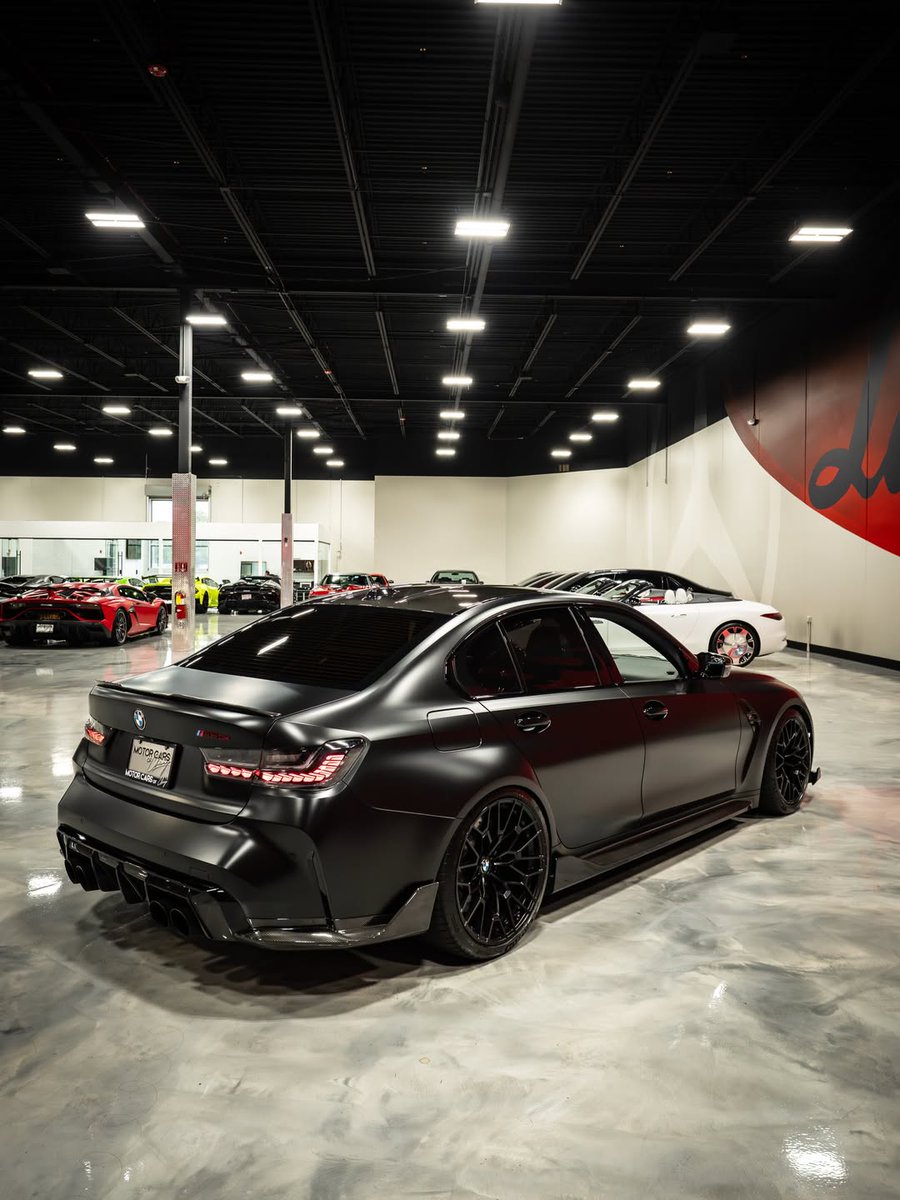 ApexDistrictX's tweet photo. BMW M3 CS https://t.co/0Z5pwDrhmS