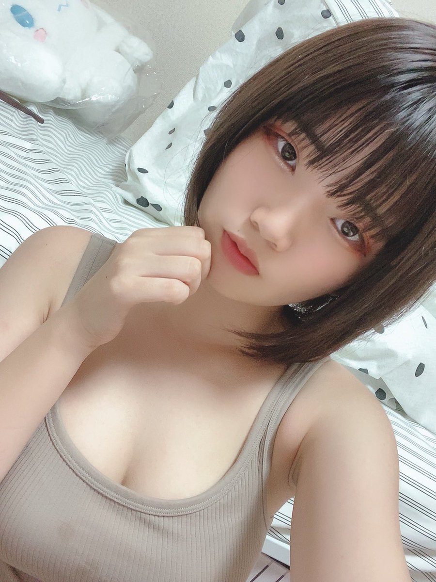 nene_si6's tweet photo. ねれないね、 https://t.co/0izHZVNgUU