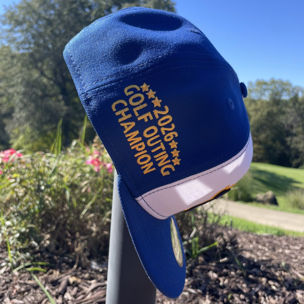 QCRiverBandits's tweet photo. It’s a PERFECT day for our 2026 golf outing! ⛳️

#RoadToRoyalty🦝 https://t.co/OD2A5Z2bAv