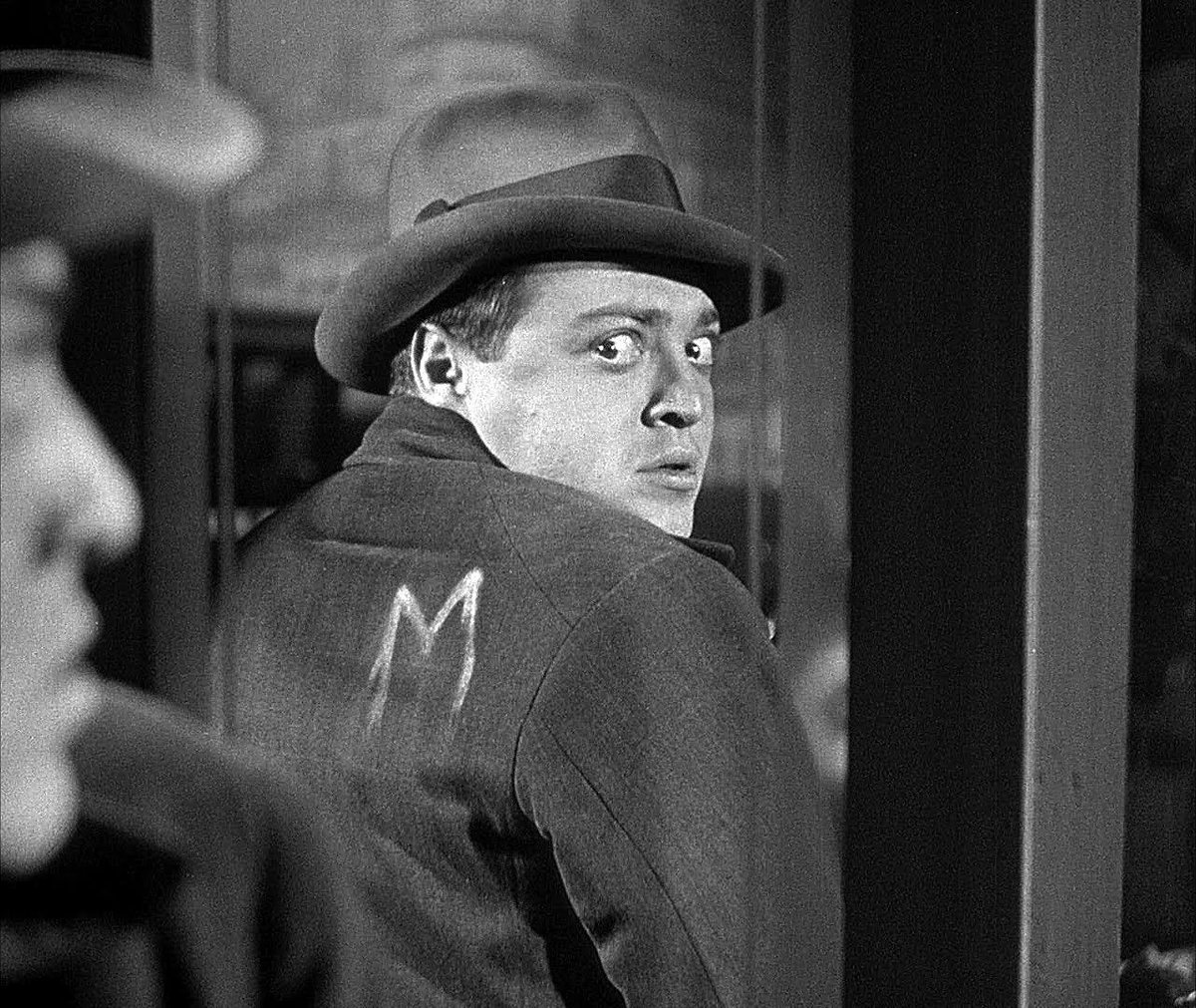 davidcinema's tweet photo. If you are serious about your love for cinema, you have got to know your essentials. We present you 10 Masterpieces of World Cinema Every Movie Fan Should See: https://t.co/2Jc4mBFmms https://t.co/csolaaSGE2