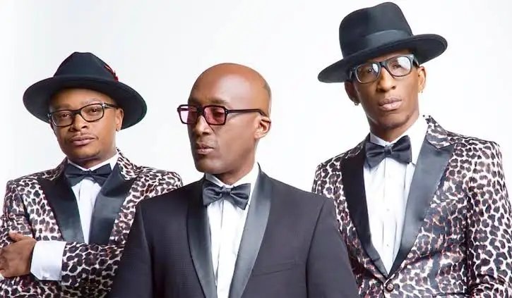 Smooth981FM's tweet photo. #NP Feels Good - @TonyToniTone1
on #SmoothDrive981 with @JoyUrueye & @ikennmbah
Listen Live: https://t.co/MN0iYyhDFi
β€ππ€
#Smooth981 #LoveMusic #LoveLife #SmoothFmLagos https://t.co/KmNxg03MKE