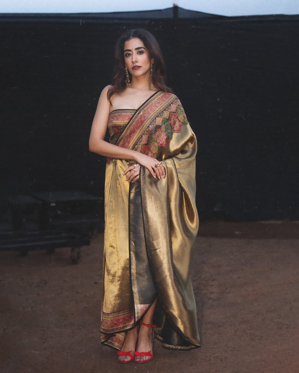 Ayden_NL's tweet photo. Absolute stunner #JonithaGandhi https://t.co/UMoSXz7tev