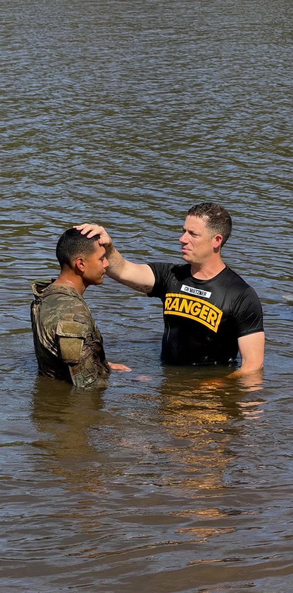 LCMSMAF's tweet photo. All glory to God as eight Soldiers became God's own children through Holy Baptism! LCMS Chaplain Kyle Mietzner baptized them at Ranger School. Praise God! https://t.co/2LyVWmVjOD