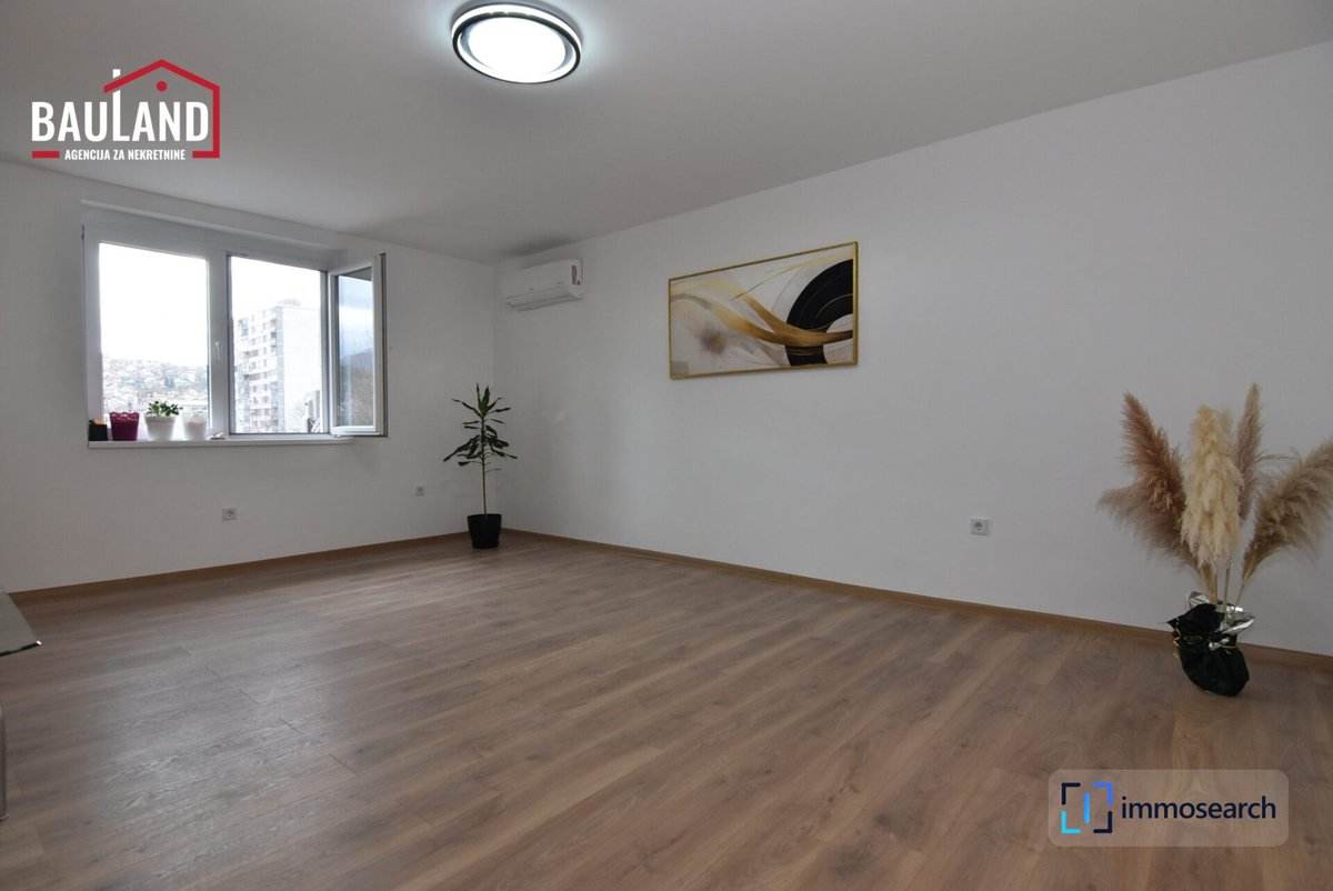 TraumImmos's tweet photo. In Socijalno, Novo Sarajevo: kürzlich renovierte 69 m² Wohnung mit Parkplatz und 1.100 BAM Miete. Die Lage an der Zmaja od Bosne und am Vilson Promenade-Start macht das Angebot besonders attraktiv 🏡

Mehr erfahren: https://t.co/w4mkXgmuZr

#NovoSarajevo #Socijalno #Wohnung https://t.co/GbfUTte5TI