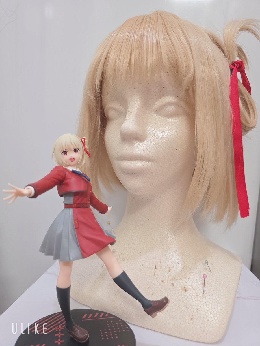 Snow_Rabbit_Cos's tweet photo. 🔴千束's ウィッグ🔴
フィギュアとにらめっこしながら頑張って作りました！！2次元過ぎず3次元過ぎずにこだわりました(*•̀ㅂ•́)و✧ https://t.co/oIMiNseH8c