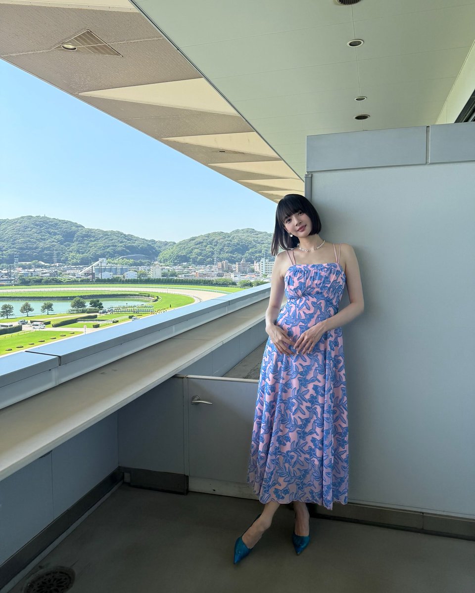 bestylebasic07's tweet photo. 俺ならトリプル役満だせるぜ
だから1発やらせろ
アヘアヘ言わしたるから
#岡田紗佳 https://t.co/B5HoDz8378