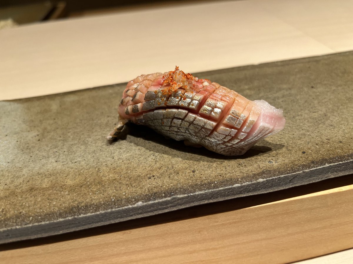 Lemon153's tweet photo. 鮨こいせ https://t.co/9WfyBNIts6