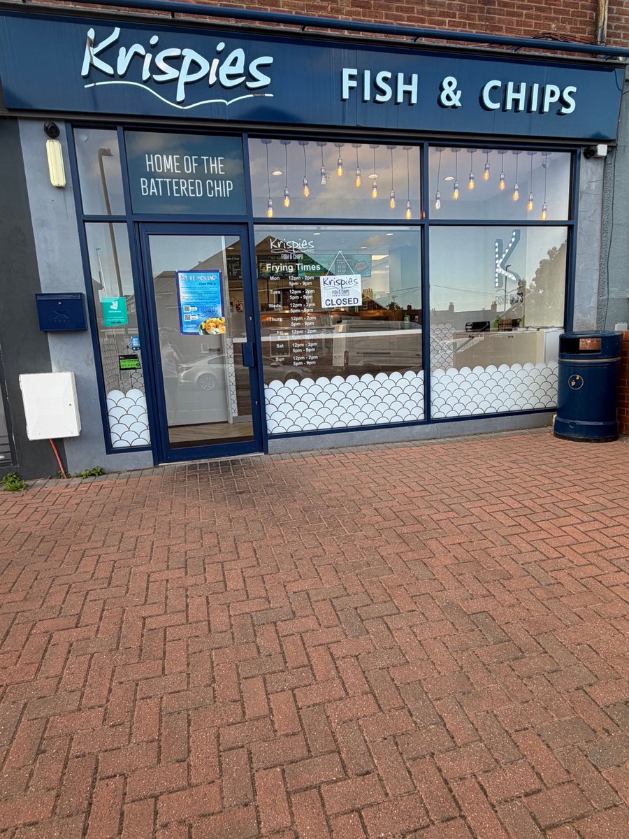 KFELtd's tweet photo. While visiting customers in Devon, Nikki stopped by Krispies in Exeter to see what the fuss is over this new King Tilapia! 🐟  

He was impressed, describing it as a meatier version of cod &amp; feels shops in areas where customers are conscious of price, King Tilapia is worth a try. https://t.co/x4HJgtA63L