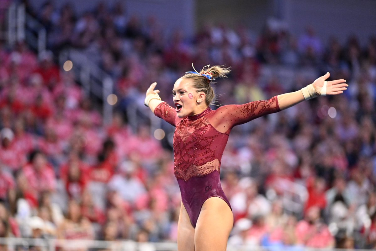 TheFiveGym's tweet photo. SPOTLIGHT — GYMNAST TO WATCH (JUNIOR): Elle Mueller — Oklahoma Official 2027 roster: Junior. Ham Lake, Minn. Blaine. AA. 2026: NCAA first-team All-American, vault and floor. WCGA second-team All-American, vault. All-SEC beam. All 17 meets. Floor in every meet. Vault and beam in 14. Career highs: vault 9.975, beam 9.950, floor 9.950. Matched the vault and floor highs in 2026. 2025 NCAA All-American, vault. 2025 All-SEC freshman team. Junior year locks vault and floor on the defending champs, already at 9.975 and 9.950. 

Just the read.

 @OU_WGymnastics @SEC @NCAA_Gymnastics #NCAAGYM #NCAAGymnastics #BoomerSooner