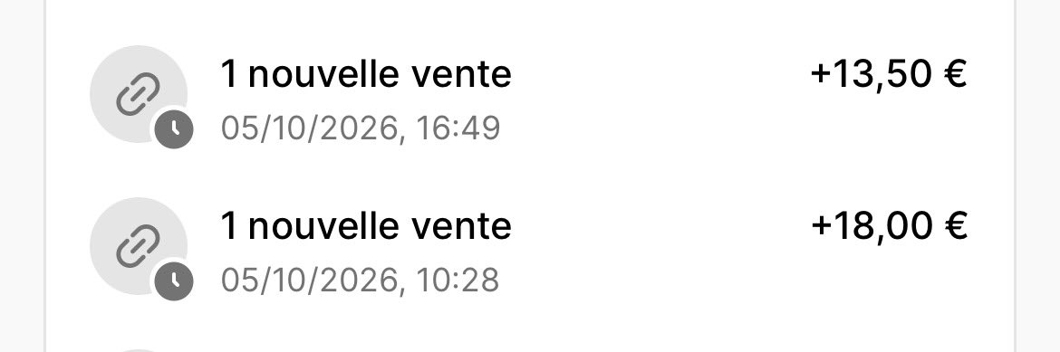 inLoveBBC_'s tweet photo. Ils se battent pour être le meilleur soumis de leur reine beurette 💁🏻‍♀️👑
#moneyslave #soumis #fetichiste https://t.co/U9o8IgPPrH