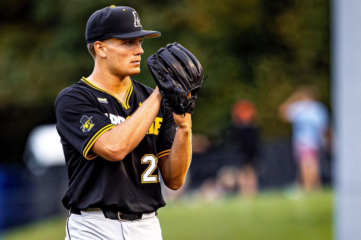 AppBaseball's tweet photo. In the zone 

#TIGMA https://t.co/RNh500ovAX