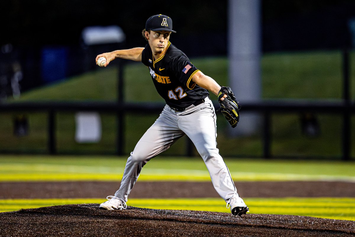 AppBaseball's tweet photo. In the zone 

#TIGMA https://t.co/RNh500ovAX