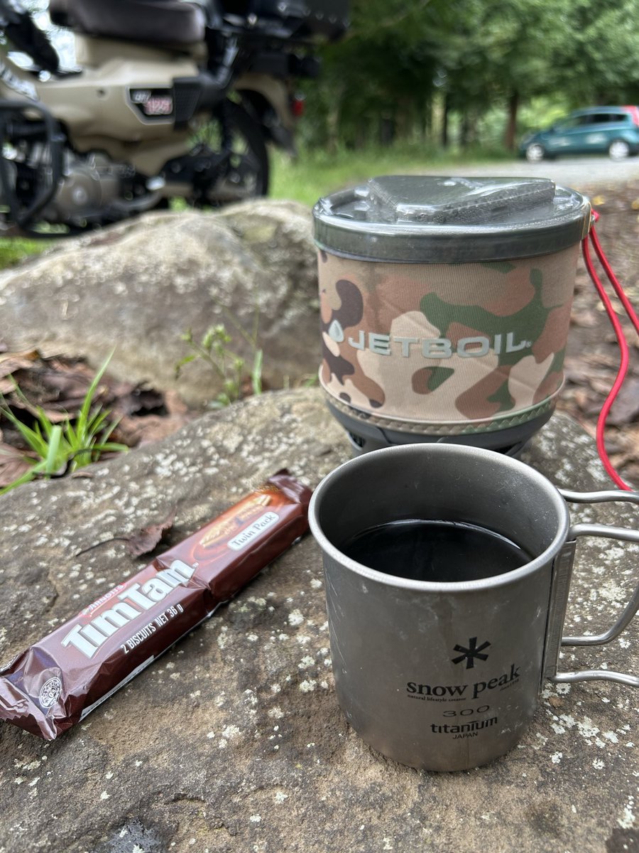 salt0302's tweet photo. このサイズ感おやつに丁度いい☕️珈琲にも合う幸せな一時🥰
#プロモーション #キャンベルジャパンから提供いただきました #RSP117に参加しました #ティムタム #ティムタムツインパック https://t.co/9Dn95316Y5