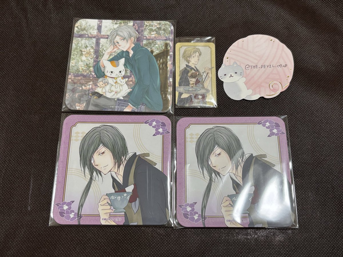 THE_DEVIL_0928's tweet photo. 【交換】夏目友人帳 collaboration カフェ

譲：画像1

求：
コースター 画像2♡各1
ステッカー 夏目＆ニャンコ先生

コースターは2：2の交換希望。
夏目のコースターはお譲りを悩んでいる為3：3のみ。
郵送または大阪手渡しでの交換。

難しいとは思いますが、よろしくお願い致します。 https://t.co/kURhXskq2v