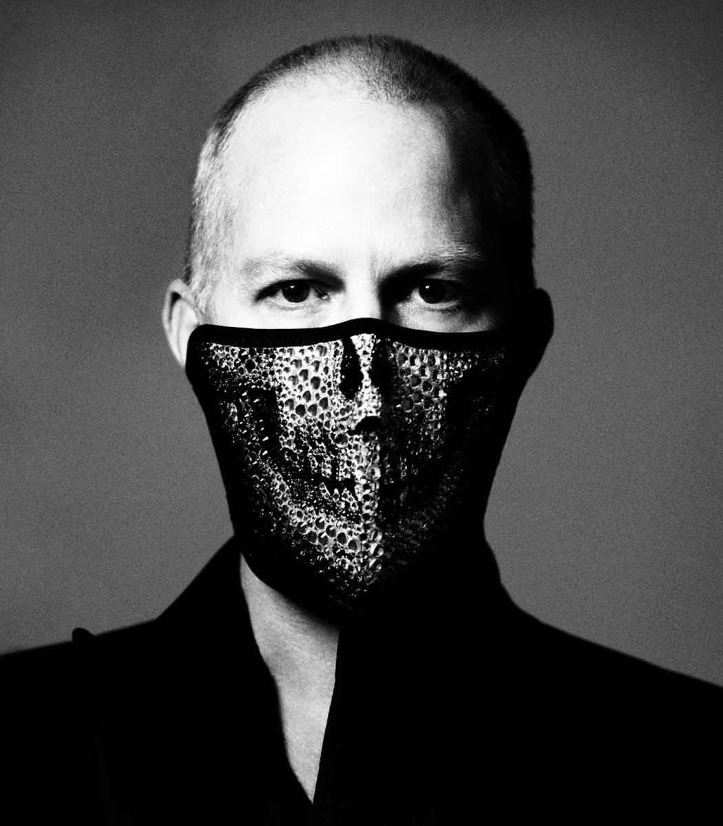 AHSZone's tweet photo. Ryan Murphy’s next series is a feminist reimagining of Bram Stoker’s “Dracula” for FX called “BRIDES OF BLOOD.”

Set in the 1800s, it follows the three wives of Dracula as they and their husband are hunted down. Filming begins in Europe in December. https://t.co/KUuzH6O7zN