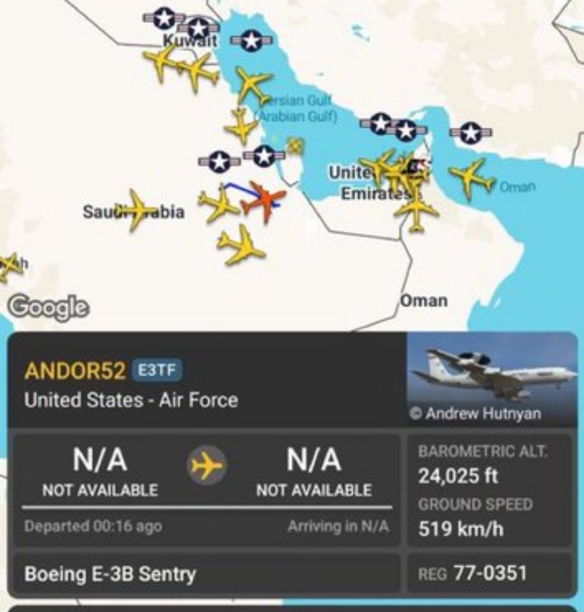 ozmos_2's tweet photo. الحوثيون يعلنون الحظر الجوي على جميع مطارات المملكة العربية السعودية.. 
ويحذرون الدول التي تتخذ المجال الجوي للمملكة انها ستكون عرضة لاهدافها https://t.co/HpXPFC4YjY
