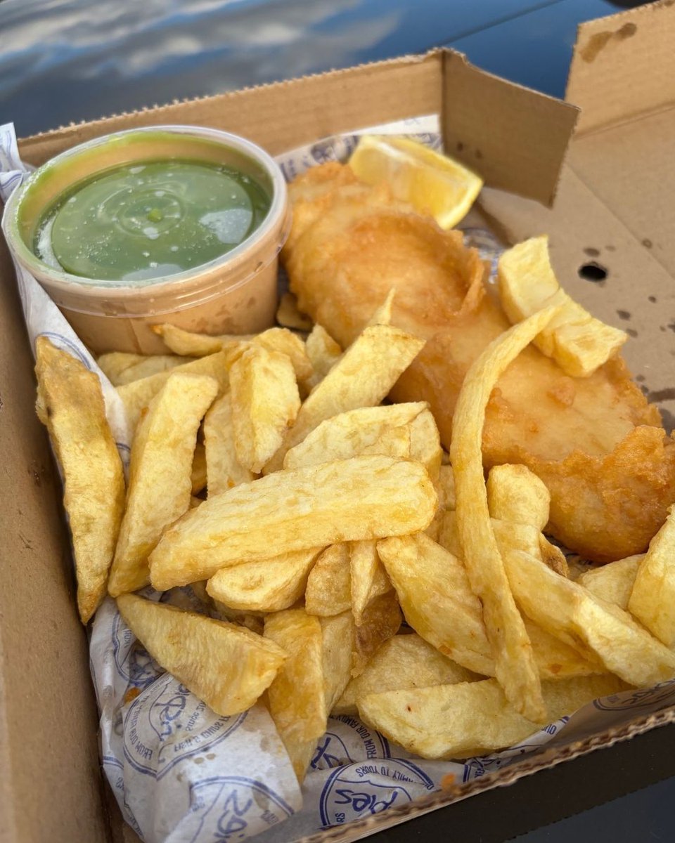 KFELtd's tweet photo. While visiting customers in Devon, Nikki stopped by Krispies in Exeter to see what the fuss is over this new King Tilapia! 🐟  

He was impressed, describing it as a meatier version of cod &amp; feels shops in areas where customers are conscious of price, King Tilapia is worth a try. https://t.co/x4HJgtA63L