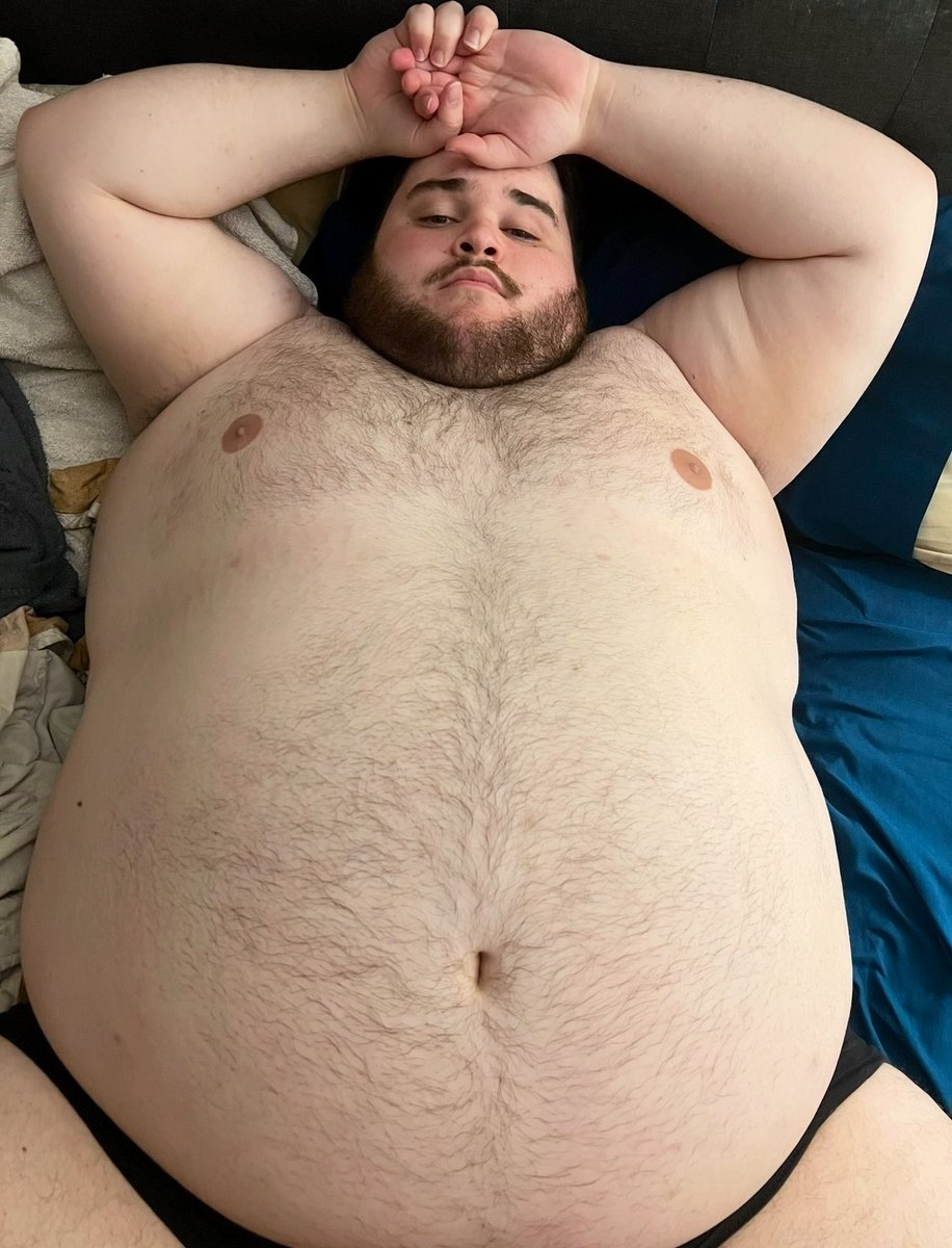 jerrythebearrr's tweet photo. bellyyy https://t.co/hqDY6VI05A