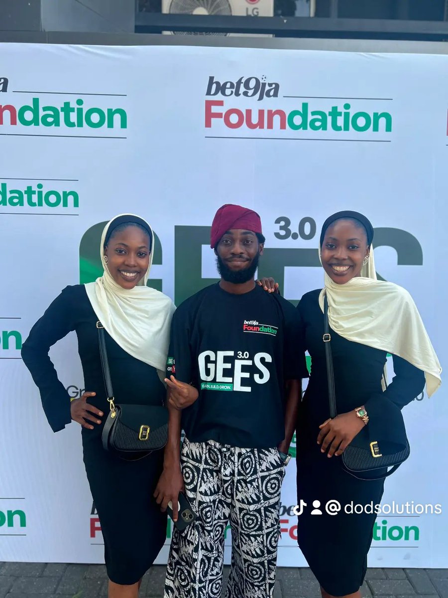 DahunsiDaniel4's tweet photo. Happy new month 💖 
Volunteering with the Bet9ja Foundation was more than just showing up—it was an experience filled with fun, learning, meaningful connections, and valuable knowledge. 🙌🏽

From serving alongside amazing people to meeting new faces and gaining fresh perspectives https://t.co/wbRSTndaql