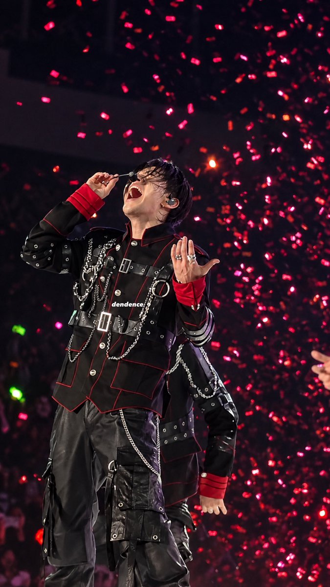 dendence's tweet photo. king of high note ❤️‍🔥

#YUTAatRedline 
#中本悠太 #ユウタ #유타 #NCT127
#NCT127_5TH_NEOCITY_THE_REDLINE
#THE_REDLINEinJakarta https://t.co/vLNmEfUnGC