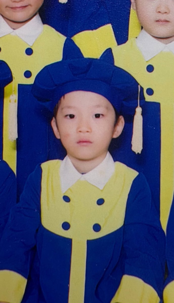 8xzcge's tweet photo. 아니 걍 지금이랑 똑같은데.. 왼쪽 어제 찍은거아님?? https://t.co/dCav9SmbXm
