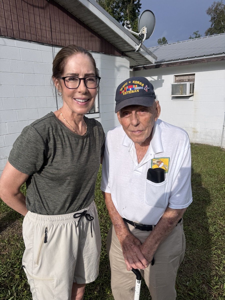 GwenGraham's tweet photo. Grateful to spend this morning at The Children’s Table in Bronson, helping distribute food and connecting with Levy County families. Serving the people is what this journey is all about.😊

An especially meaningful part of this morning was hearing 97-year-old founder Bill Brown share memories of knowing my parents and predicting my father Bob Graham’s victory in his race for governor. This morning, he endorsed the Jolly–Graham ticket, making this visit even more special.

Thank you, Bill, for your support and for feeding hundreds of our neighbors each week. Your lifetime of service is an inspiration. 💙🇺🇸