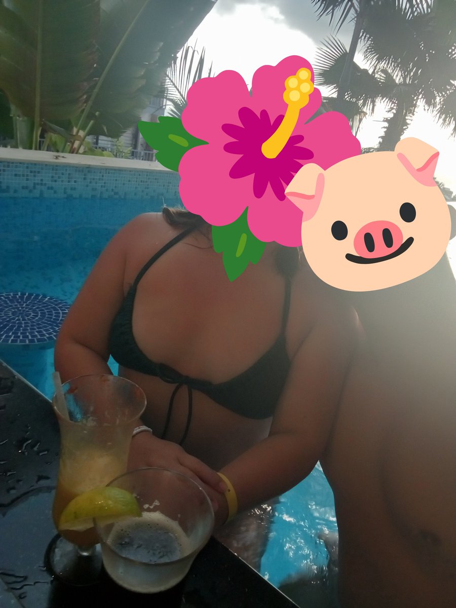 Hermesss963's tweet photo. De quien quieren foto??
El o Ella??
Estamos jugando a ver quién tiene más comentarios
El que gane sube foto 🥵 https://t.co/7I3vvx5YSo