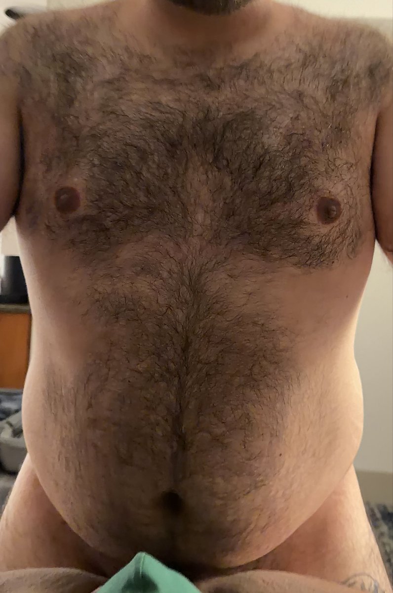 coupleofbears's tweet photo. Happy Monday! Vid coming soon #gaybear #hairy #gaycub #gaybearsandcubs #bearporn #beefy #thebearfeed https://t.co/q39sA53VWs