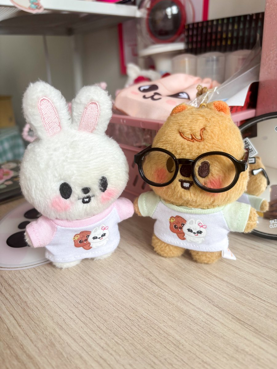 appleyeni_'s tweet photo. 🩷💚 https://t.co/EVa8eGqNuR