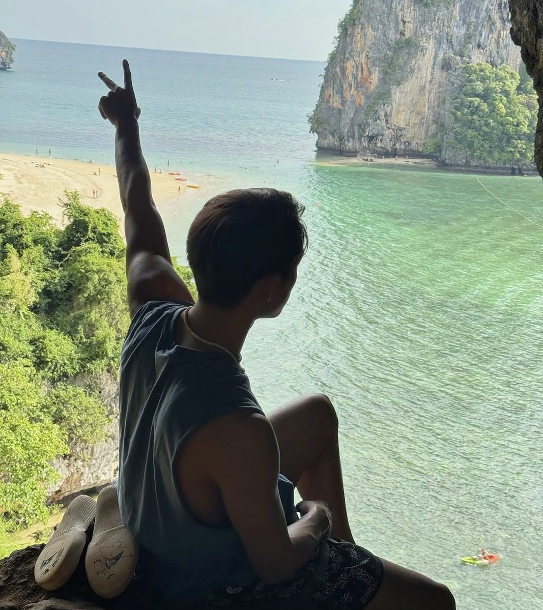 iwbpivbpisp's tweet photo. in our darkest moments, when life flashes before us, we find something. something that keeps us going. something that pushes us

#ESTEAM https://t.co/7vMvWDBrvJ