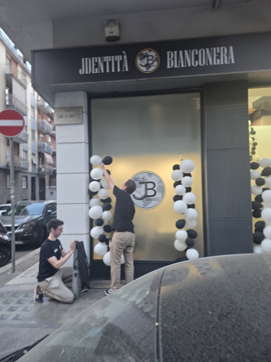 Avv_Bianco_Nero's tweet photo. Fate le chiacchiere, la @fondazionejb i fatti 😘 https://t.co/xahuN1BV9Y