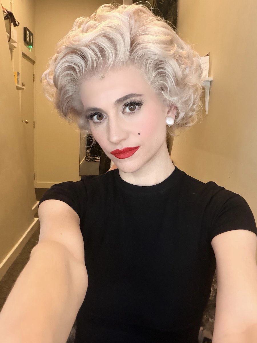 PixieLott's tweet photo. marilyn diaries 🤍 https://t.co/nCgWUgPMia https://t.co/sXvjx2CdKu