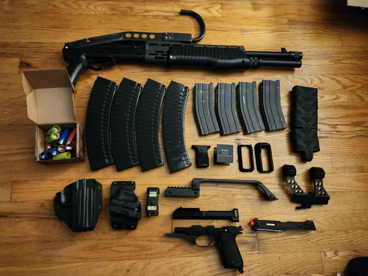 GS_weaponry tweet picture
