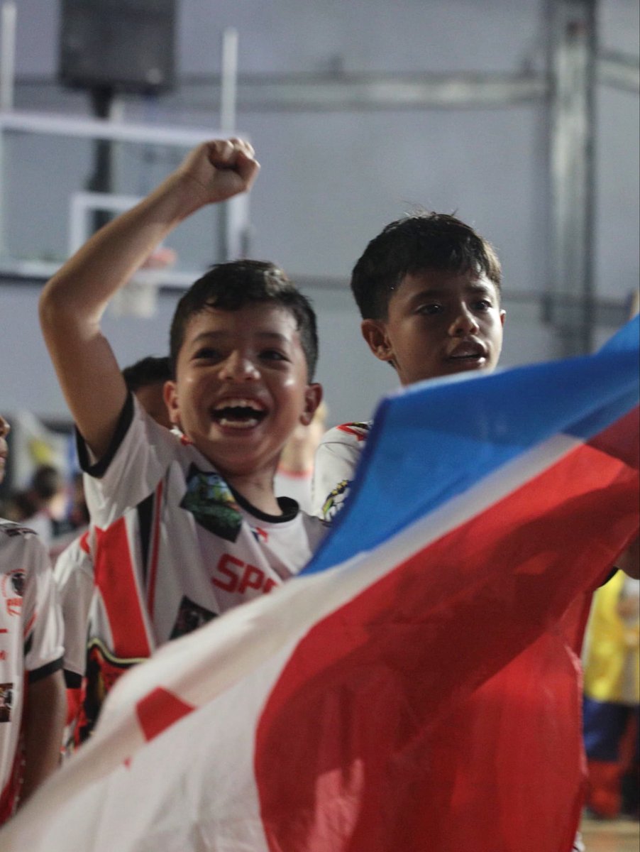 ATP_panama's tweet photo. La Administradora General de la Autoridad de Turismo de Panamá, Gloria de León, participó en la inauguración del Mundial de Clubes OMFI Panamá 2026, un evento que reúne a delegaciones de 13 países y celebra el fútbol base bajo el concepto de “fútbol sin fronteras”. https://t.co/WioCaCgwFI