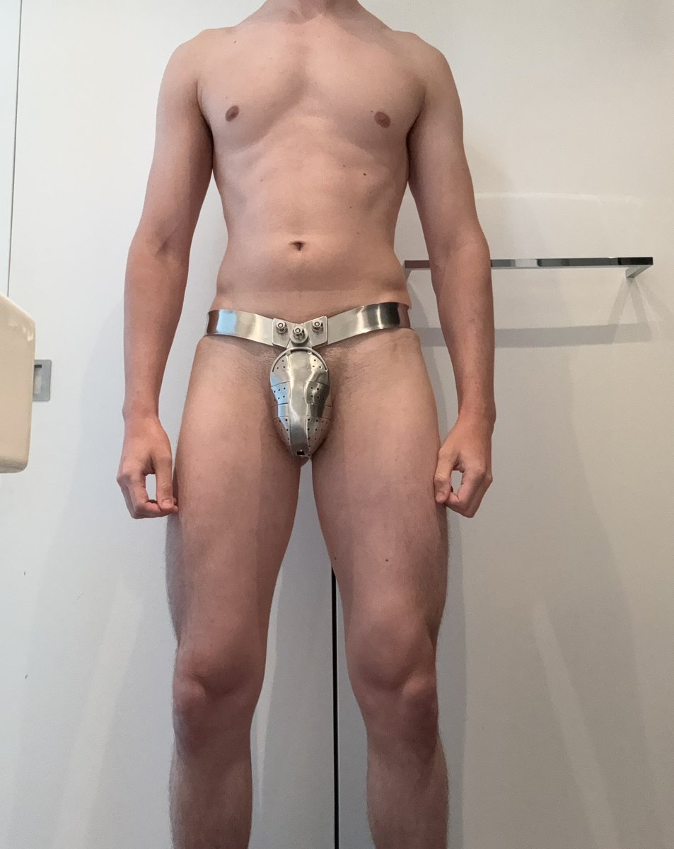 waywardhomo's tweet photo. @Behindbarzbelts Hanging in there… https://t.co/0mhmd7ykUw