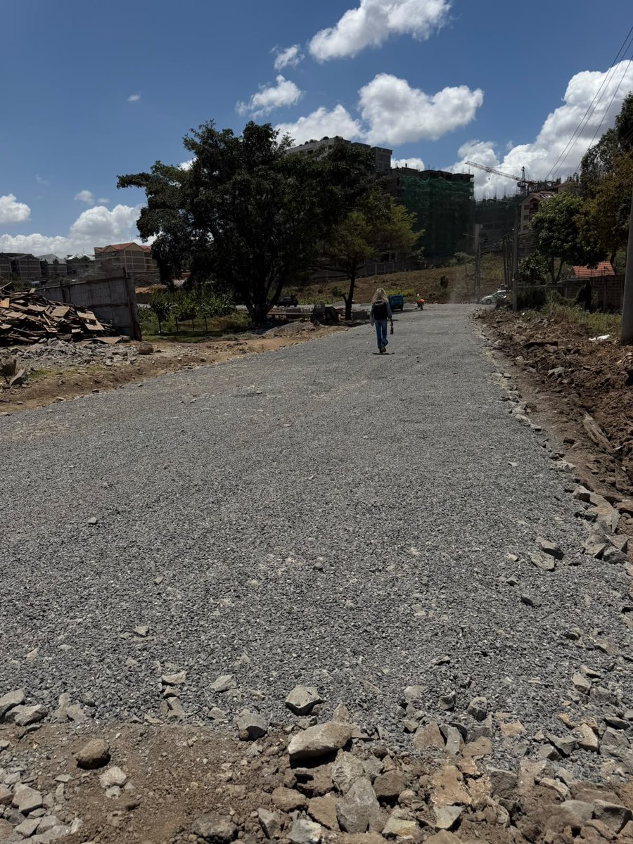 JalangoMwenyewe's tweet photo. Finally we are on ground!! Freedom Heights to Jonathan Ngeno!! In the next few weeks we will be cruising nicely!!! https://t.co/In4vKxSfGo