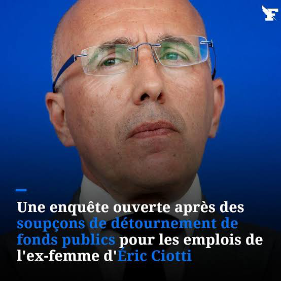 sasa195647x9's tweet photo. 😂😂
BIZARRE BIZARRE CS🪳
PR LS DÉTOURNEMENT 💰💰
IL NE PARLES PAS DE SANCTION
@JulienOdoul   @MLP_officiel  @eciotti  ETC

EN + ILS VIVENT AUX  CROCHET DU PEUPLE🇫🇷
ET IL NE SNT PS PUNI NI BANI DE LA POLITIQUE
 
 CS MM🪳SATTAQUER  AUX ALLOCATIONS FAMIALE DELUNI 

#BLOCAGE https://t.co/DNOF74FGfK