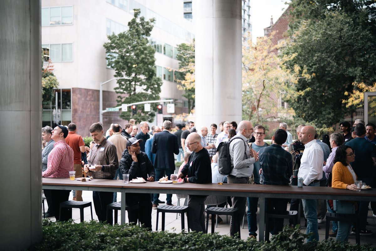 ProFocusTech's tweet photo. Feeling grateful for our awesome #SiliconForest community! Thanks again to all the folks who attended our event last month. 

We hope you strengthened and made new connections. #TechConnect https://t.co/PrjQJ6ZSw8