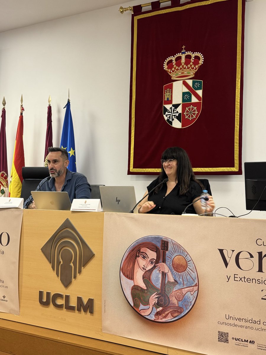 BibliotecaUCLM's tweet photo. Analizando la desinformación, tipos, maneras de engañar, formas de organizar las narrativas y herramientas para detectar estas estrategias.

Un taller práctico de la mano de David García Marín de @urjc y Mª Jose Estables de @FcomUCLM https://t.co/5IQuXHYYFi